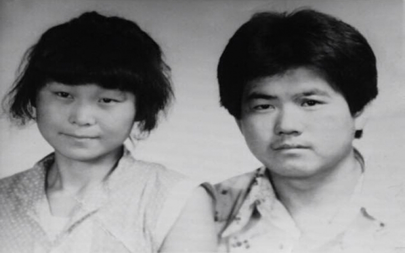 1988年，伉儷結(jié)緣，開(kāi)啟榮耀征程