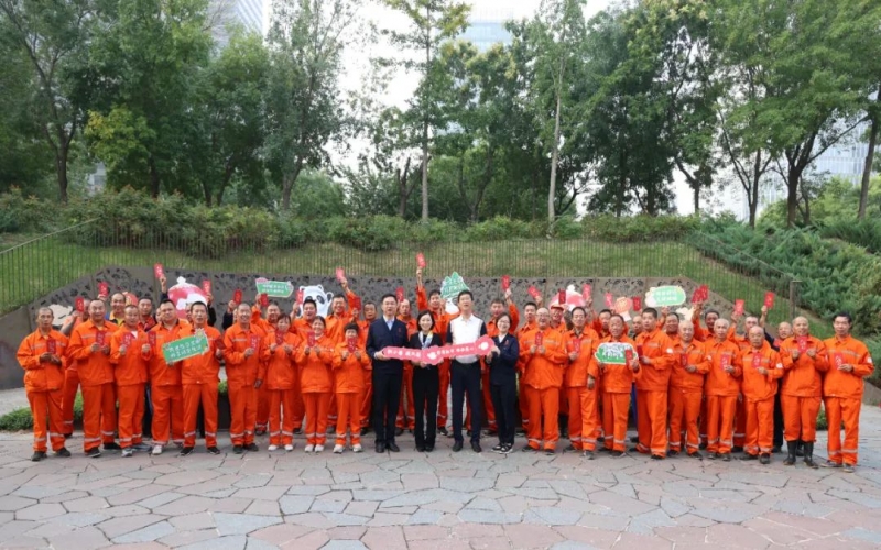 情暖中秋！榮程集團(tuán)總裁張君婷深入一線走訪慰問